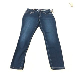 Style & Co Petite Jeans